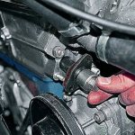 How and why to change the hydraulic timing chain tensioner to a mechanical one on Lada 4x4, Niva